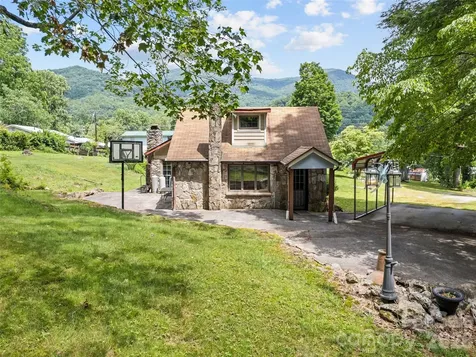64 Turner Branch Maggie Valley NC 28751