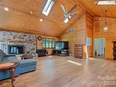 64 Turner Branch Maggie Valley NC 28751