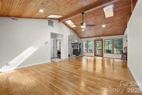 645 W Fork Creek Road Saluda NC 28773