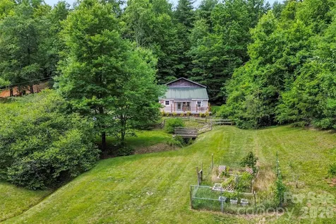 645 W Fork Creek Road Saluda NC 28773
