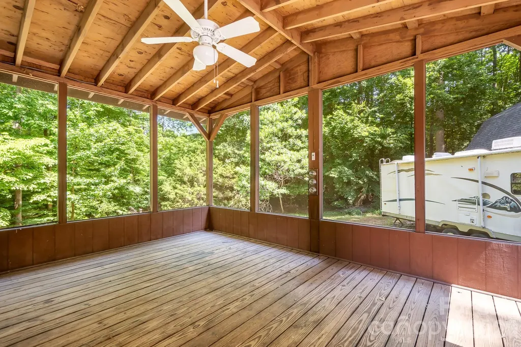 6351 Wildwood Trail Denver NC 28037