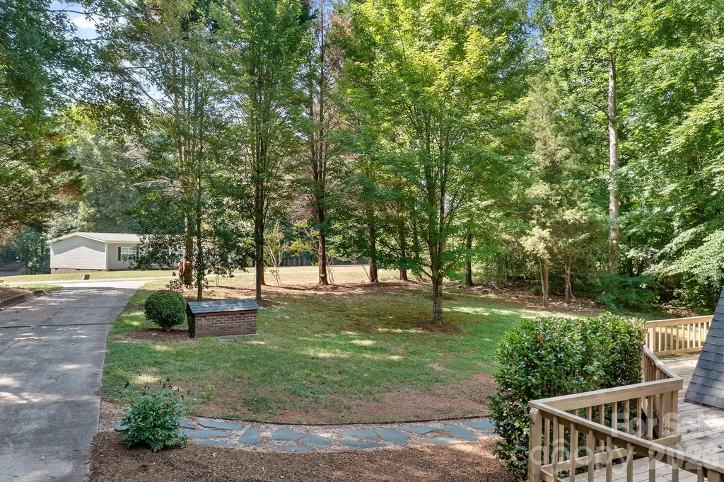 6351 Wildwood Trail Denver NC 28037