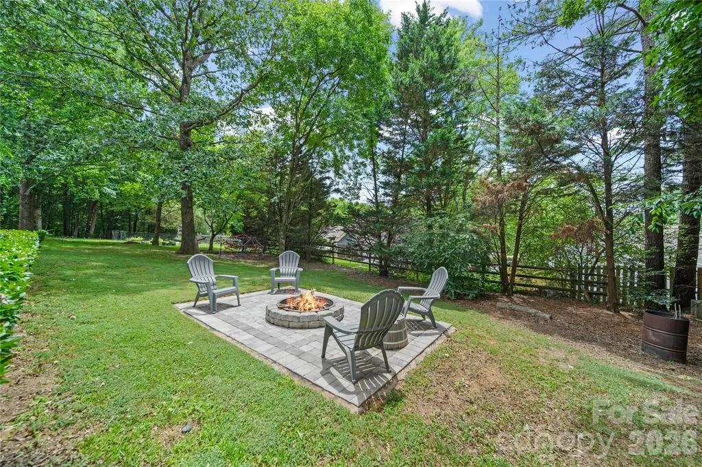 9924 Raddington Lane Charlotte NC 28269