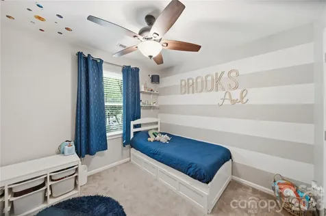 9924 Raddington Lane Charlotte NC 28269