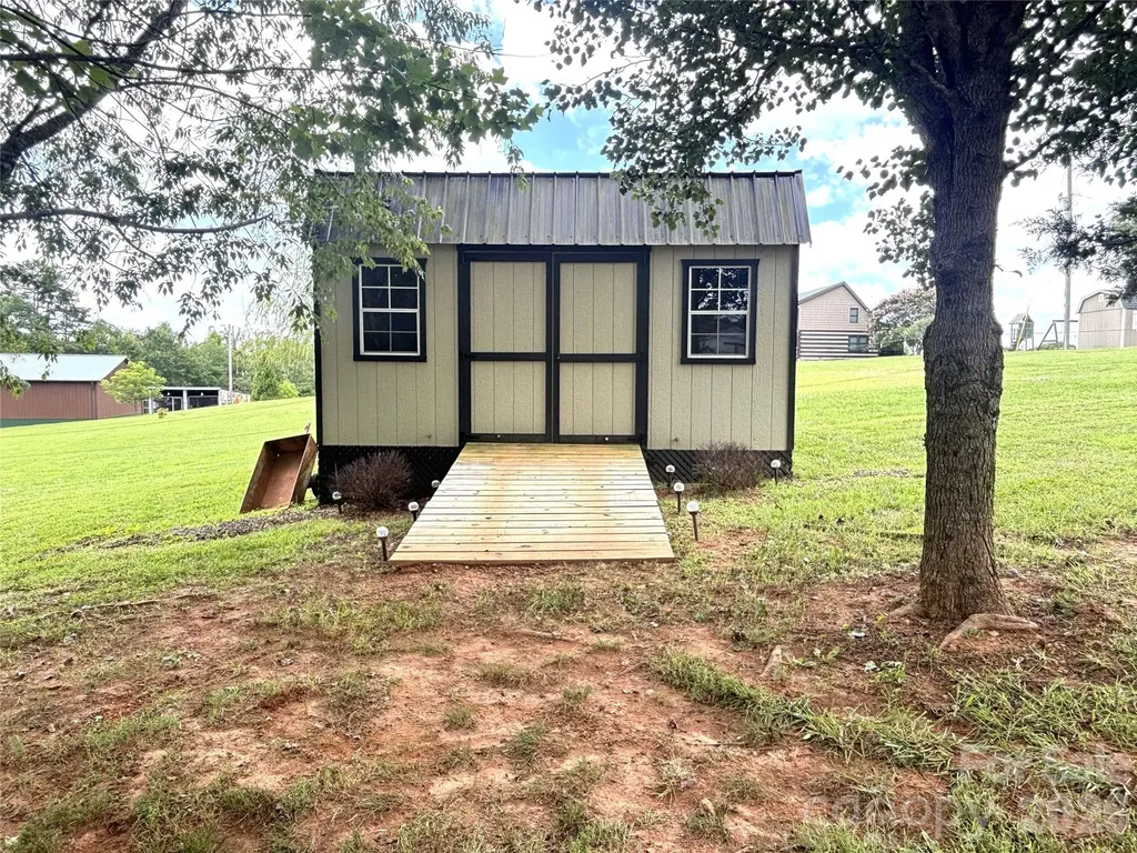2899 Icard Ridge Road Granite Falls NC 28630
