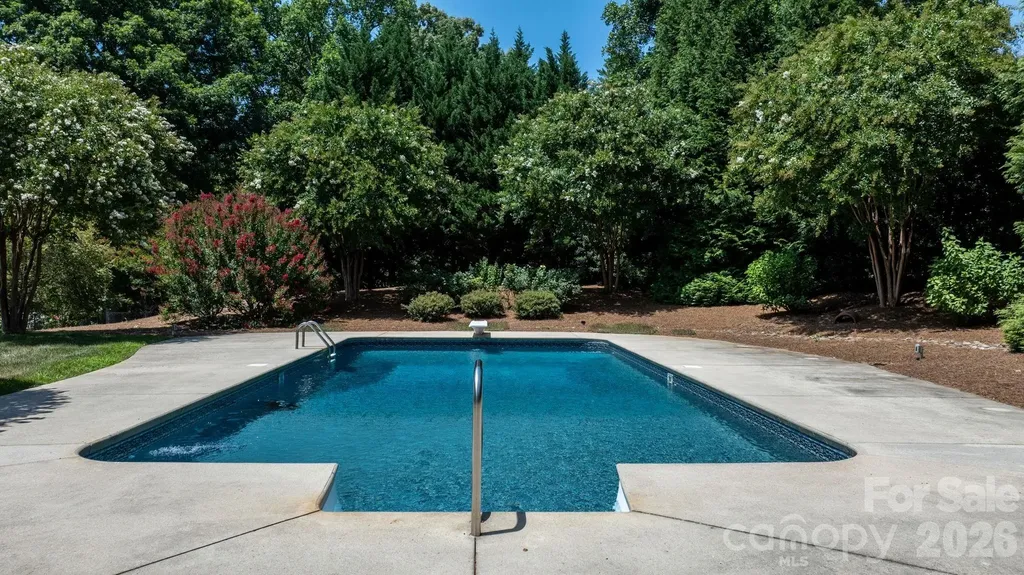 226 20th Avenue Place Hickory NC 28601
