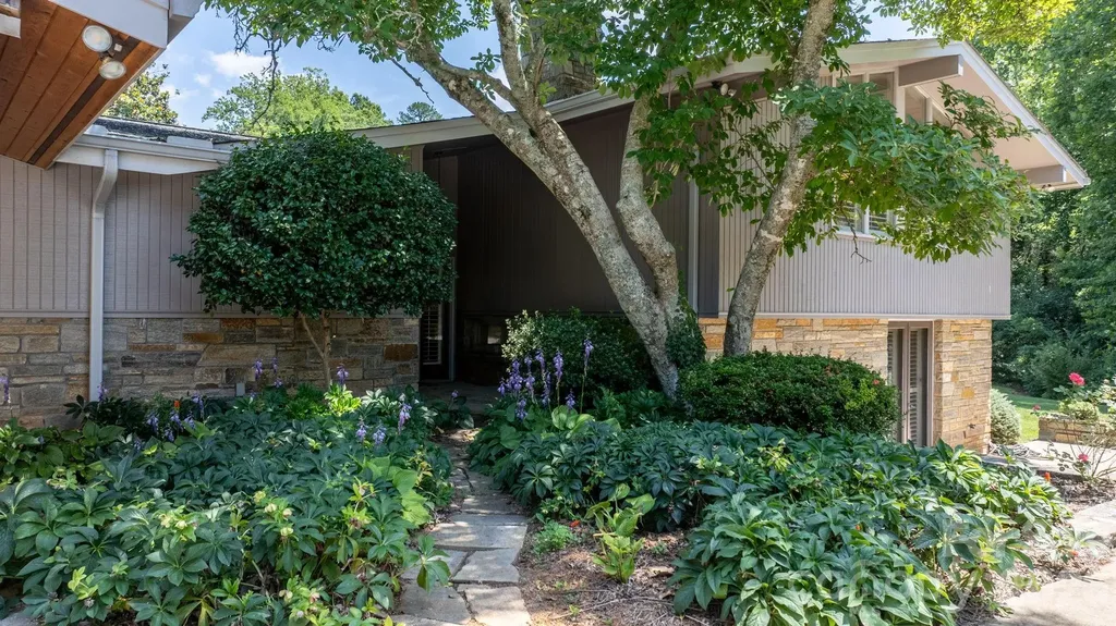 226 20th Avenue Place Hickory NC 28601