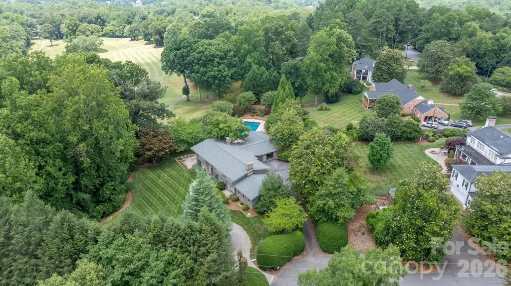 226 20th Avenue Place Hickory NC 28601