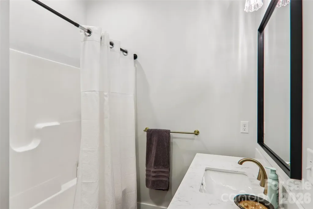 18 Baker Place Arden NC 28704