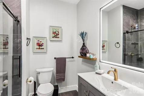 18 Baker Place Arden NC 28704