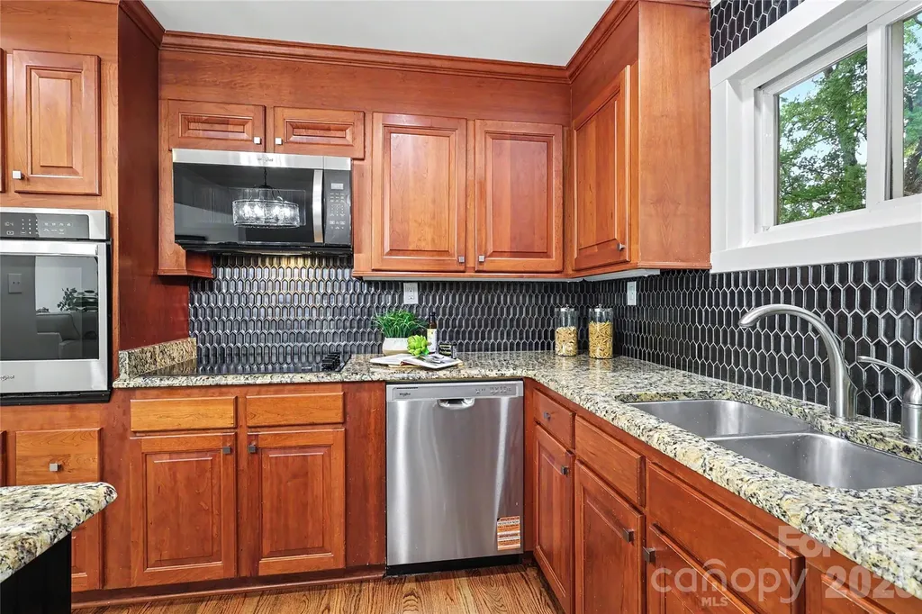 3834 Moultrie Street Charlotte NC 28209