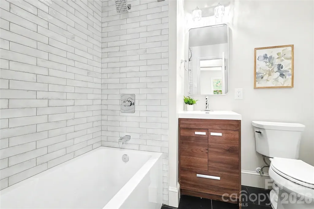 3834 Moultrie Street Charlotte NC 28209