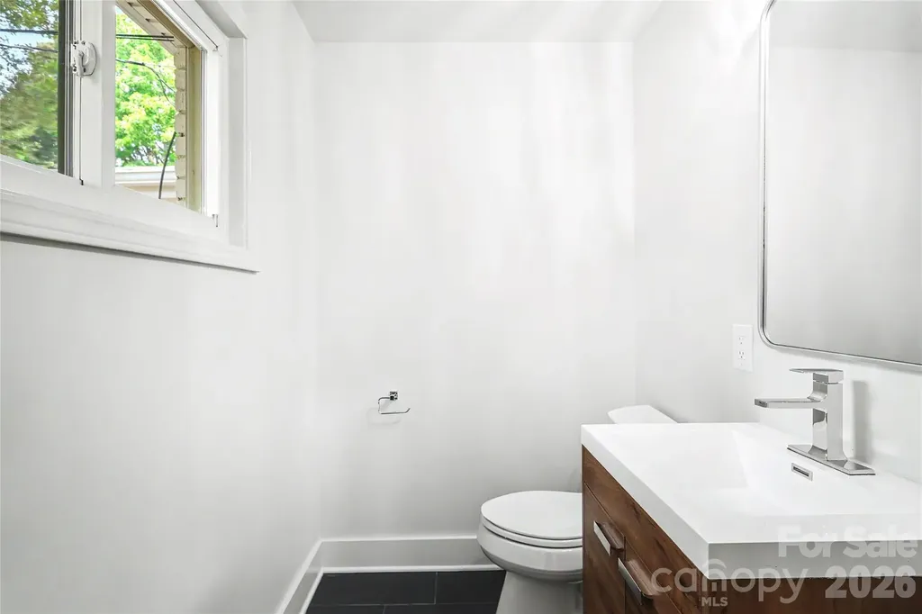 3834 Moultrie Street Charlotte NC 28209