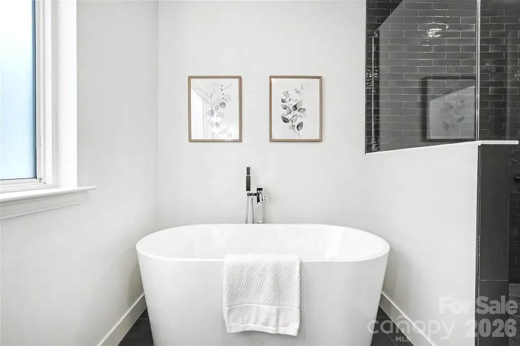 3834 Moultrie Street Charlotte NC 28209