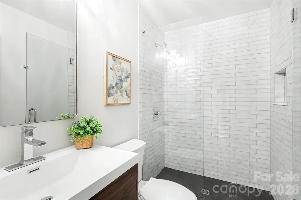 3834 Moultrie Street Charlotte NC 28209