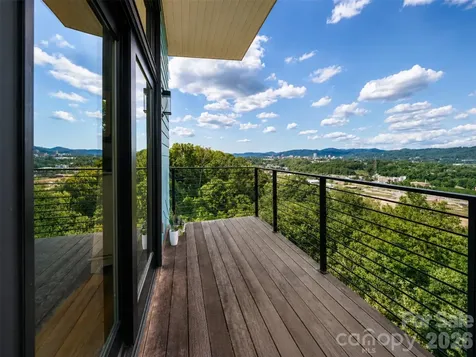 220 Riverview Drive Asheville NC 28806