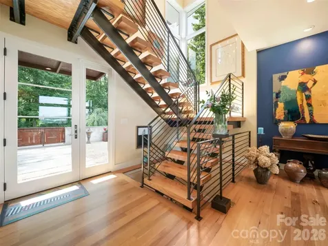 220 Riverview Drive Asheville NC 28806