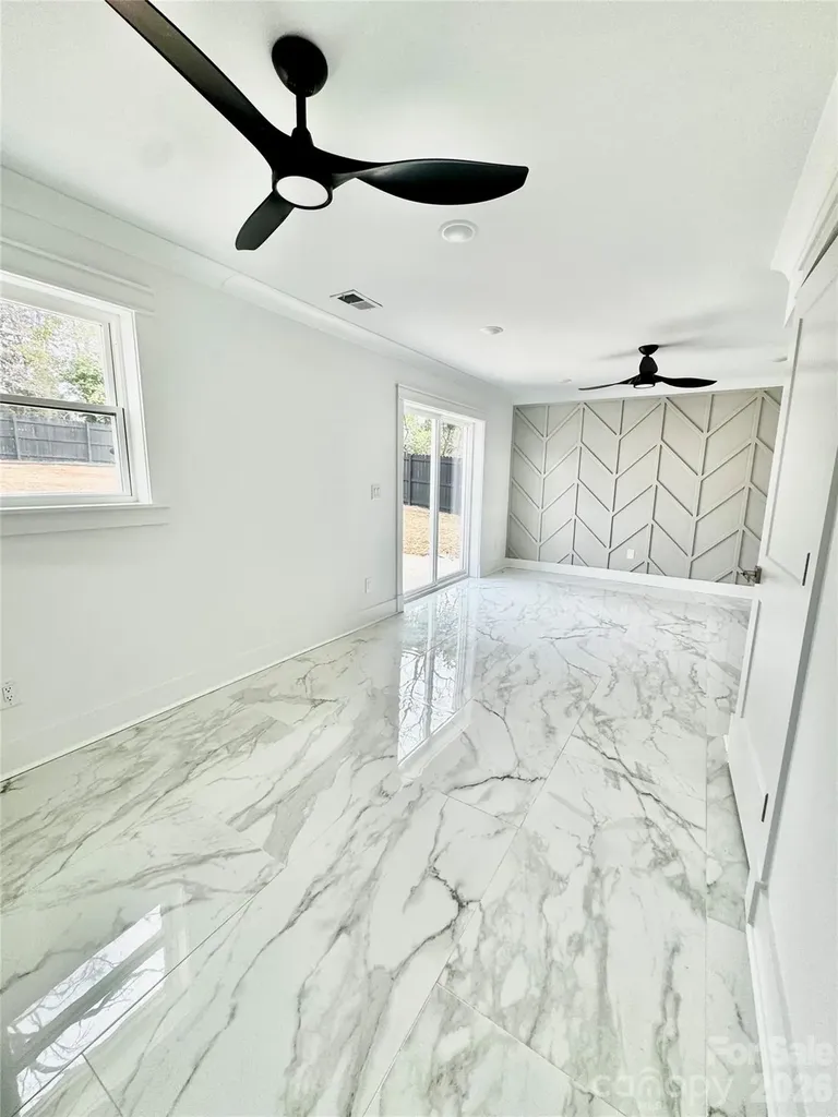 5635 Ruth Drive Charlotte NC 28215