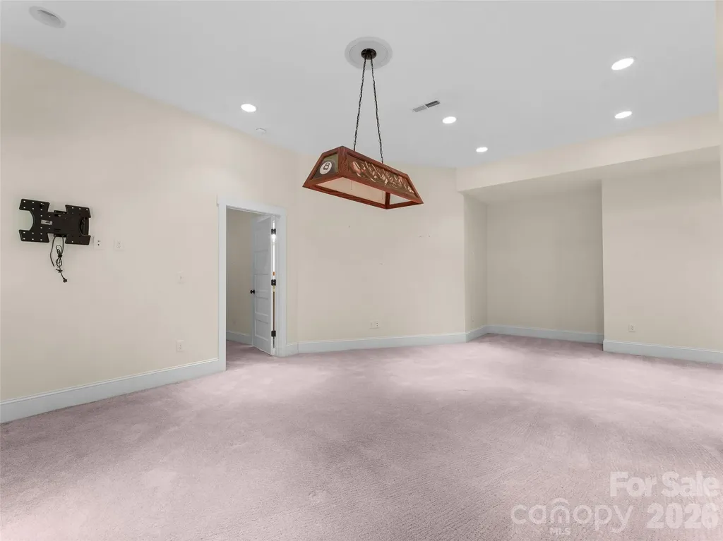 165 South Hill Drive Brevard NC 28712
