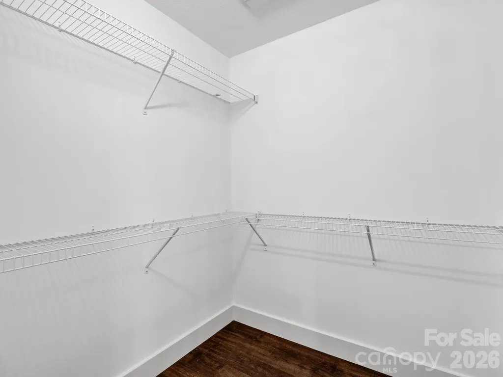 18 Old Chapman Place Leicester NC 28748