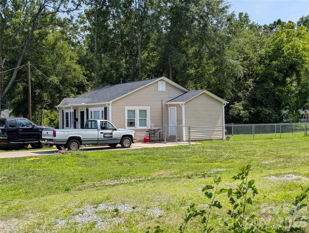 108 S Cherry Street Cherryville NC 28021