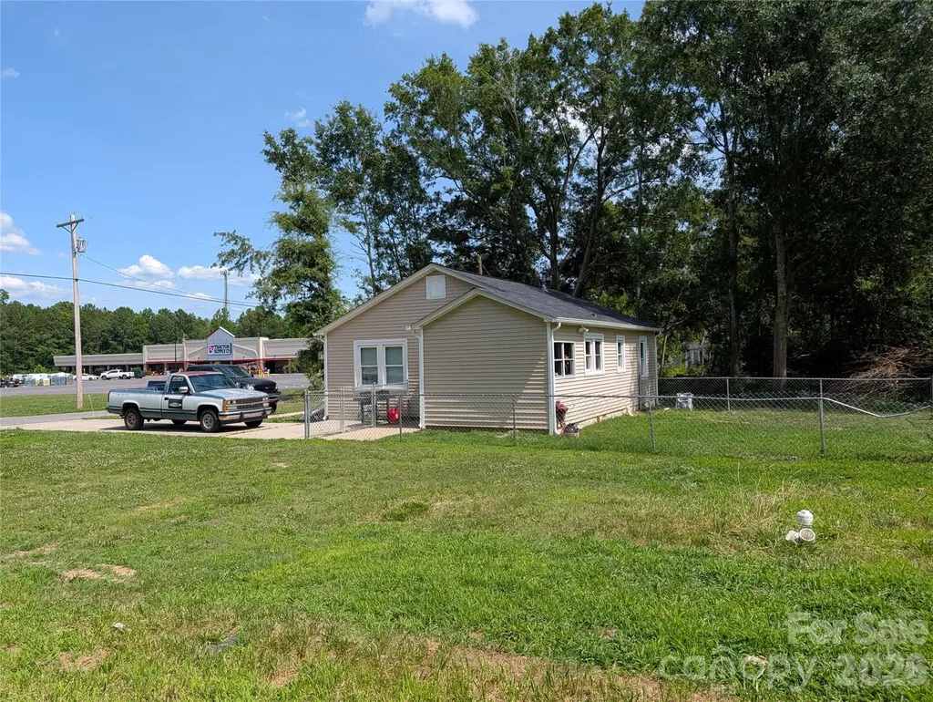 108 S Cherry Street Cherryville NC 28021