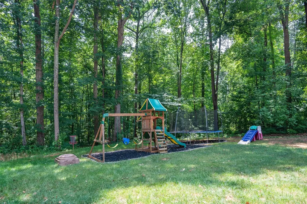 452 Faith Road Mooresville NC 28115
