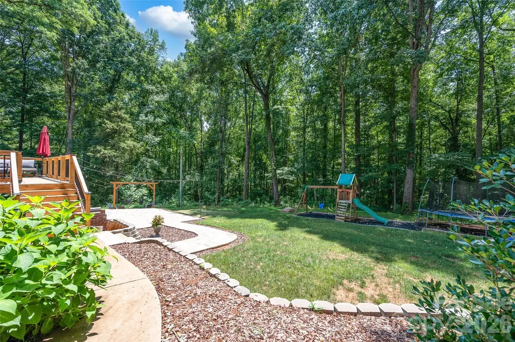 452 Faith Road Mooresville NC 28115