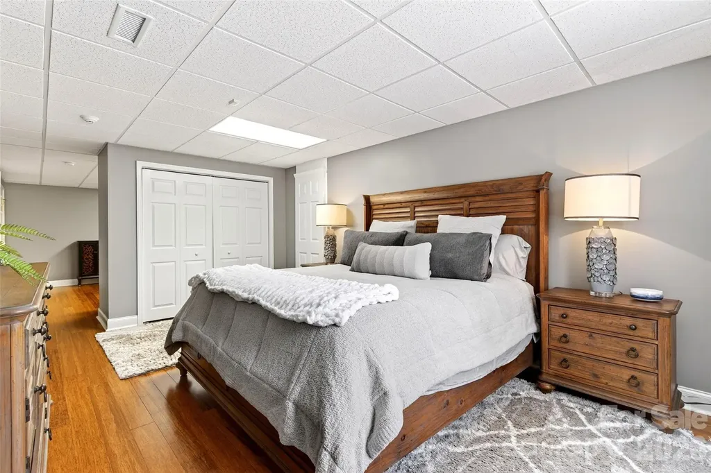 1136 Fox Chase Drive Newton NC 28658