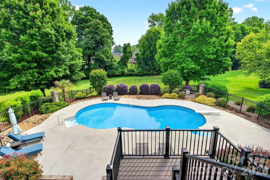 1136 Fox Chase Drive Newton NC 28658