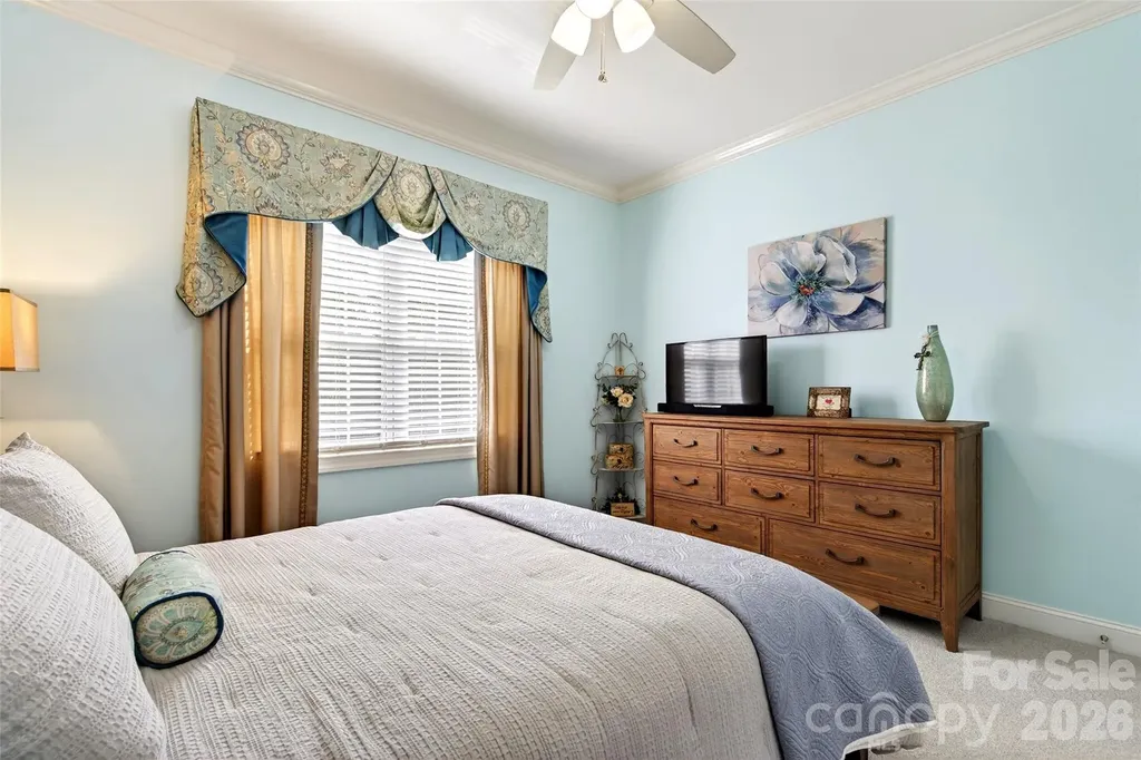 1136 Fox Chase Drive Newton NC 28658