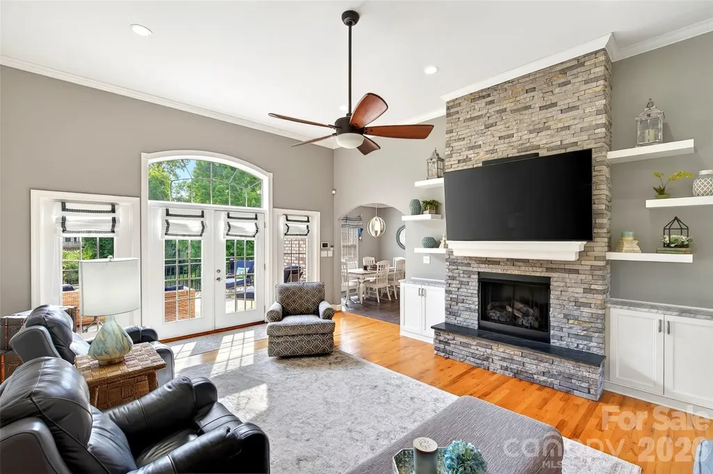 1136 Fox Chase Drive Newton NC 28658