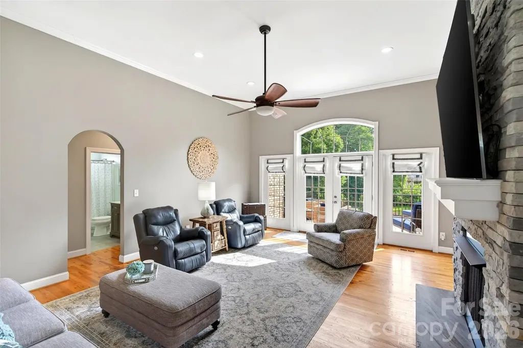 1136 Fox Chase Drive Newton NC 28658