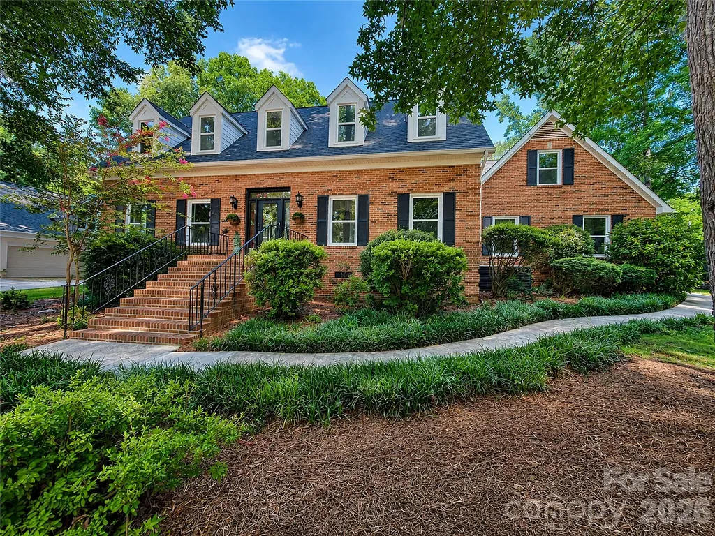 8503 Foxbridge Drive Matthews NC 28104
