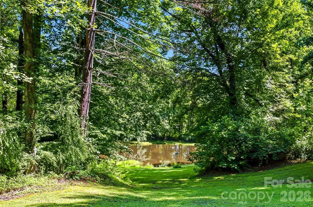 27 Unity Court Etowah NC 28729