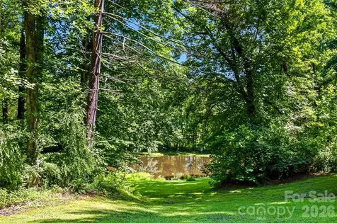 27 Unity Court Etowah NC 28729