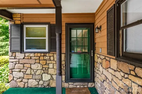 27 Unity Court Etowah NC 28729