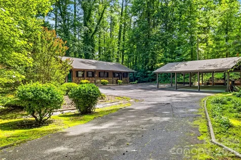 27 Unity Court Etowah NC 28729