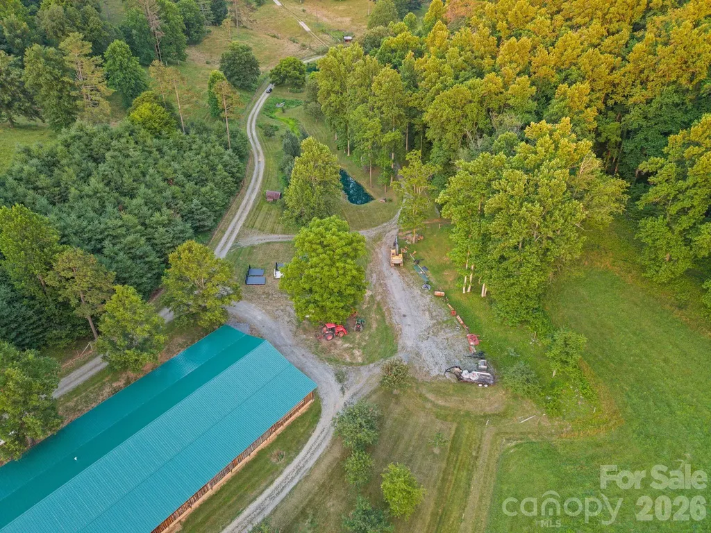 1372 Barnardsville Highway Barnardsville NC 28709