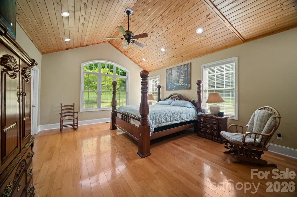 1372 Barnardsville Highway Barnardsville NC 28709