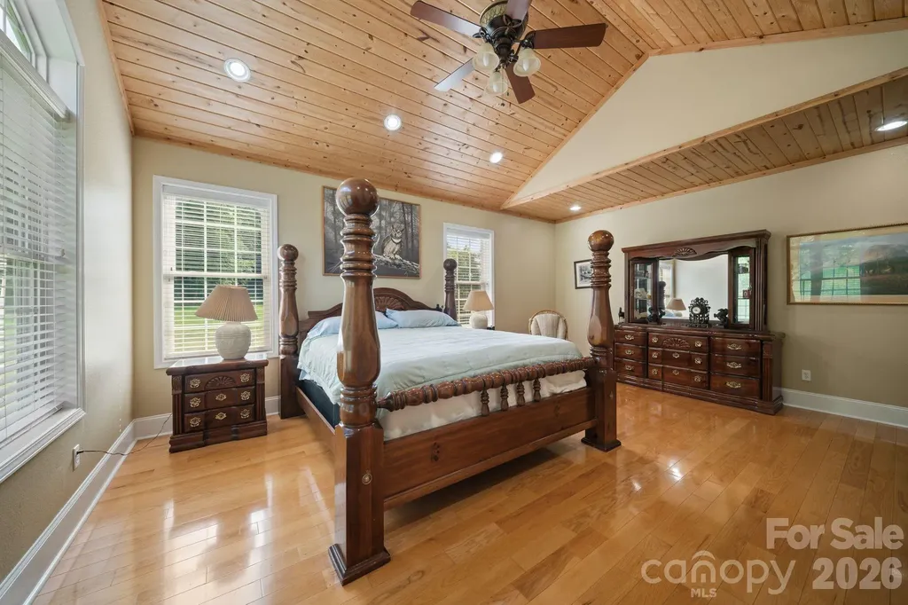 1372 Barnardsville Highway Barnardsville NC 28709