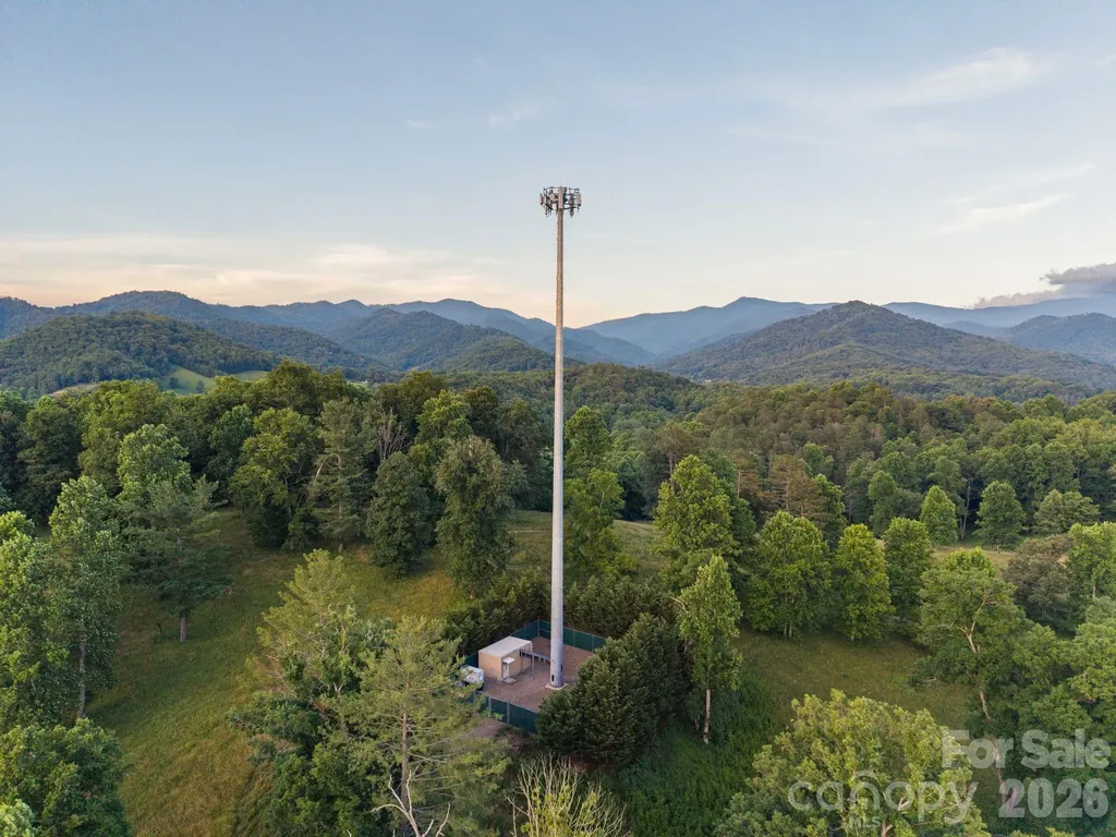 1372 Barnardsville Highway Barnardsville NC 28709