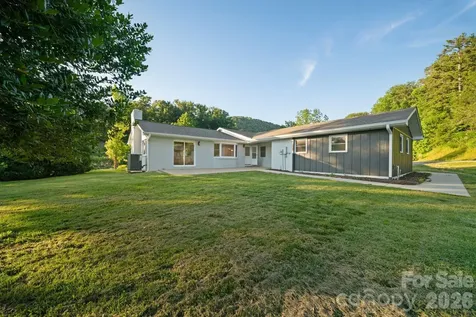 1372 Barnardsville Highway Barnardsville NC 28709