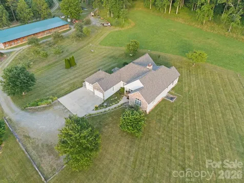 1372 Barnardsville Highway Barnardsville NC 28709