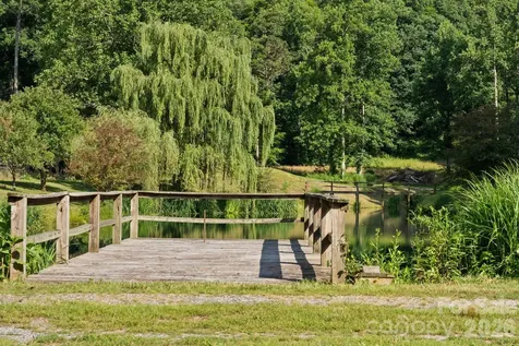 1372 Barnardsville Highway Barnardsville NC 28709