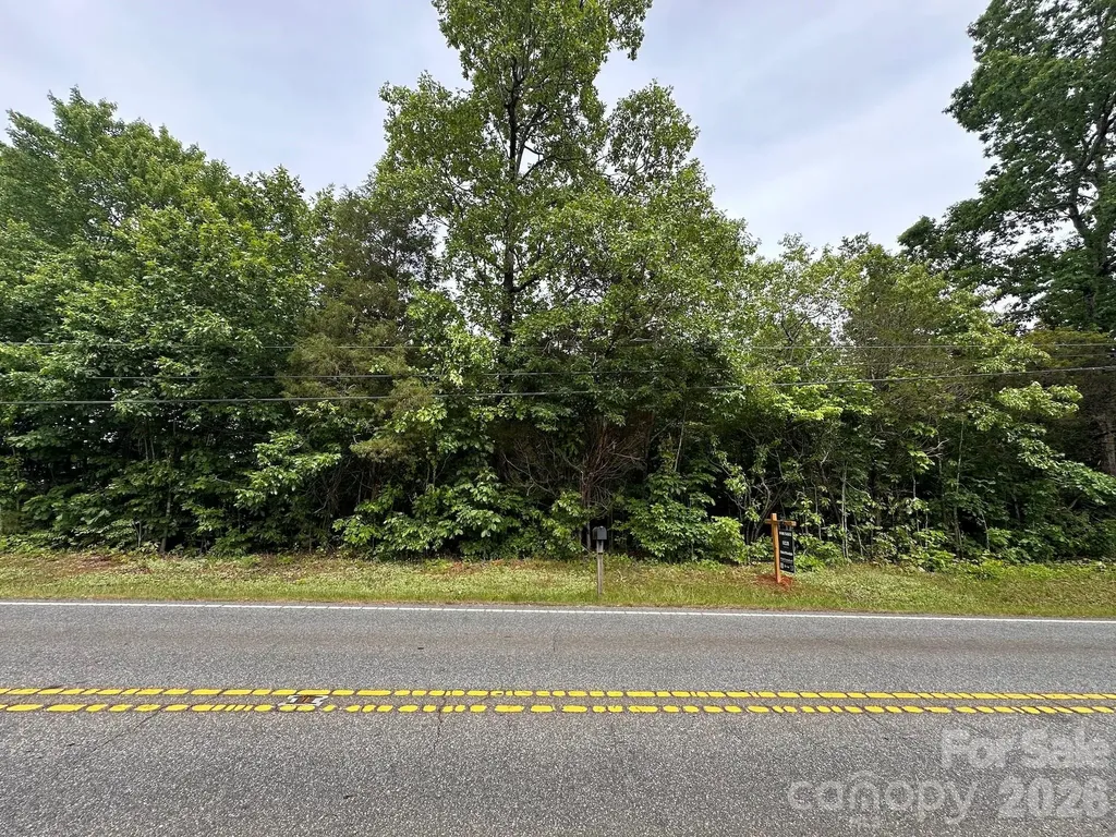 0000 Section House Road Hickory NC 28601