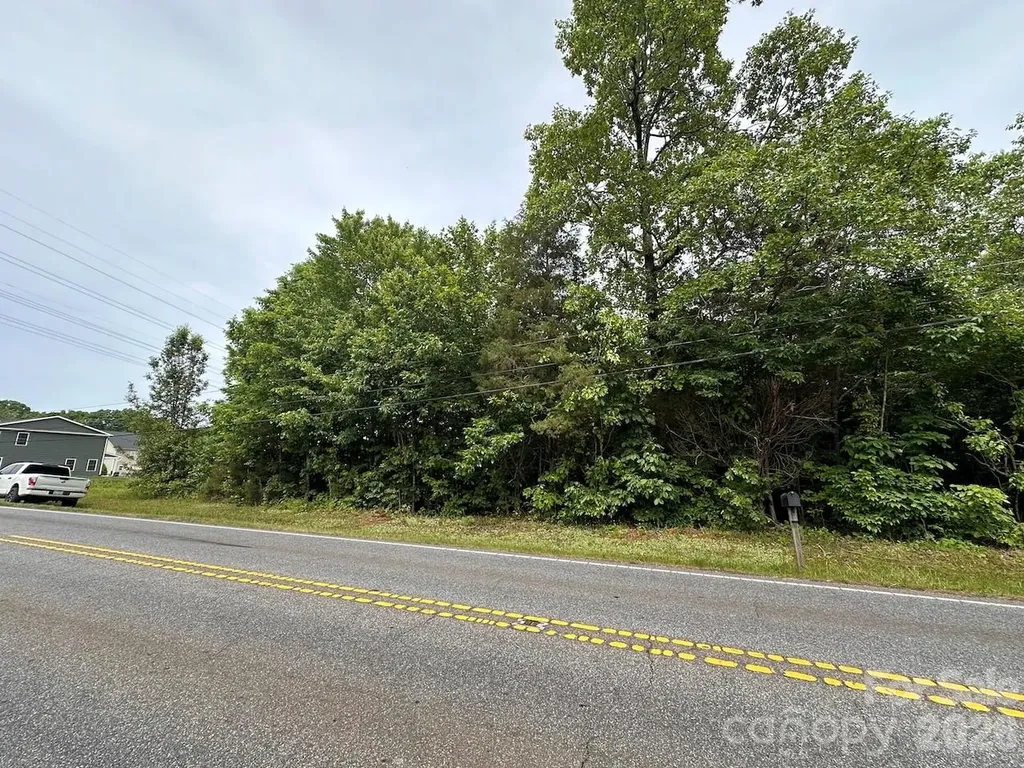 0000 Section House Road Hickory NC 28601