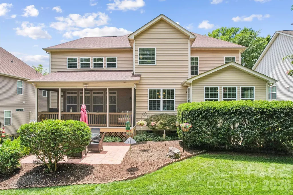 8108 Penman Springs Drive Waxhaw NC 28173
