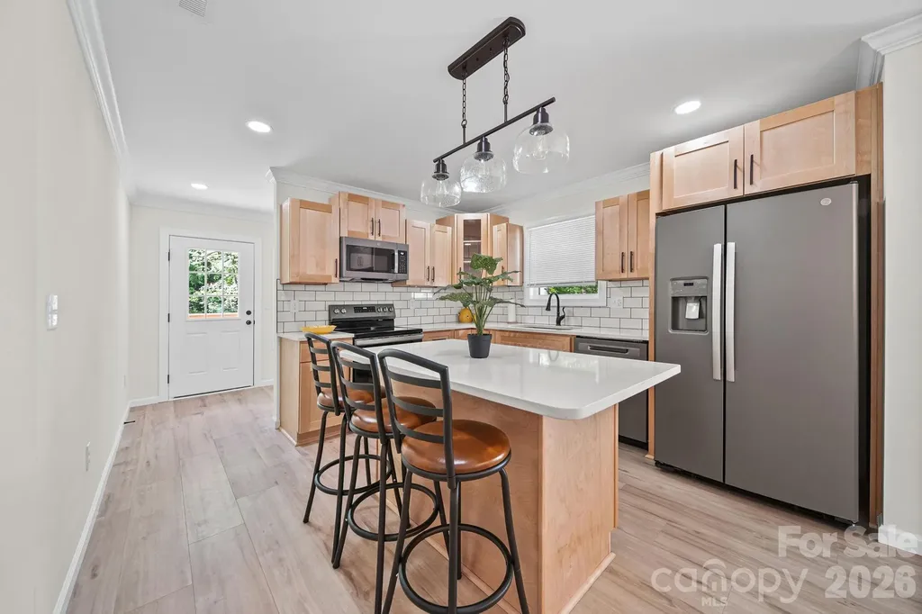 253 Hall Avenue NW Concord NC 28027