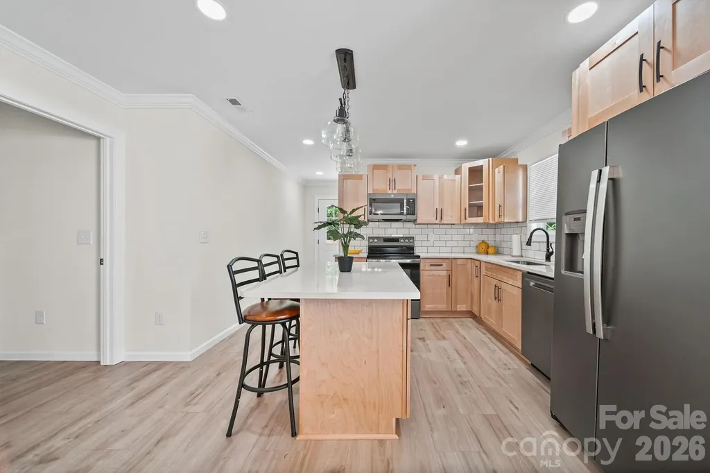253 Hall Avenue NW Concord NC 28027
